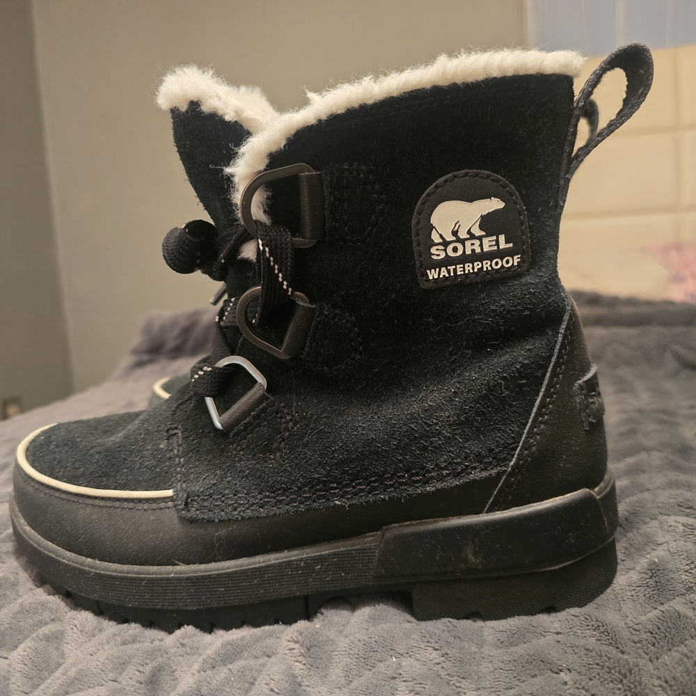 Sorel Black Waterproof Boots with White Trim